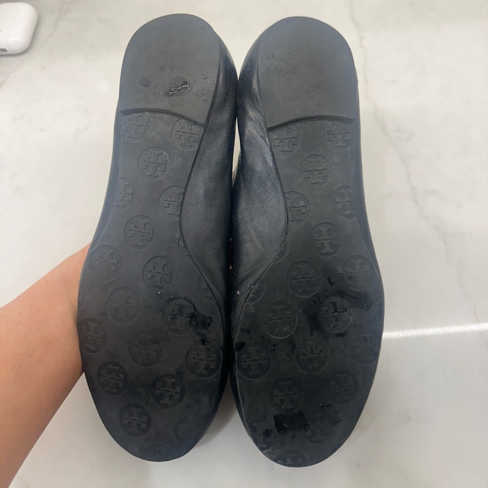 Tory Burch Black with Silver - Picture 3 of 4